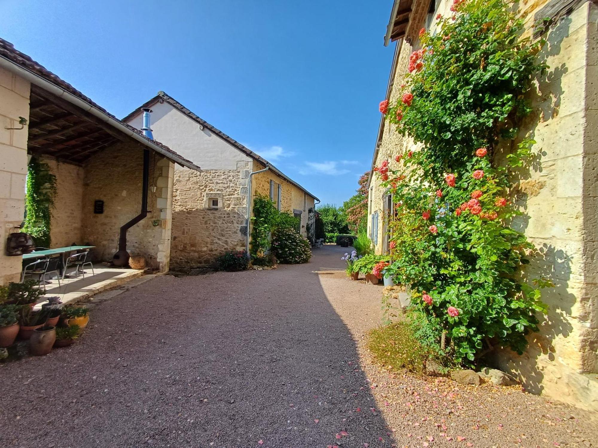 La Verte Dordogne Villars  Buitenkant foto